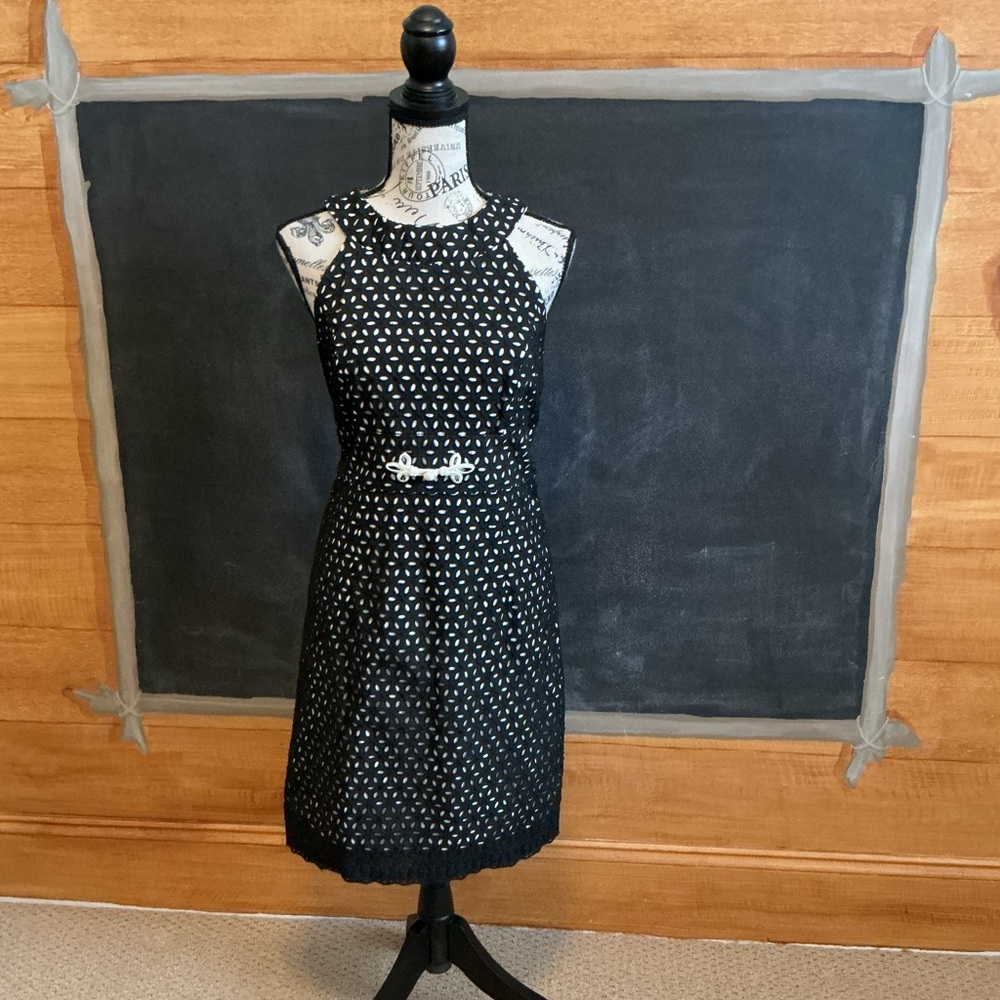 Skirting Around Ladies small black eyelet sleeveless short dress